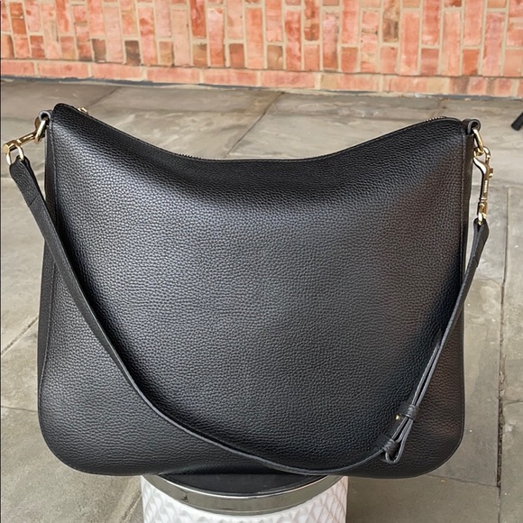 Handbags - CUYANA LARGE LEATHER HOBO
